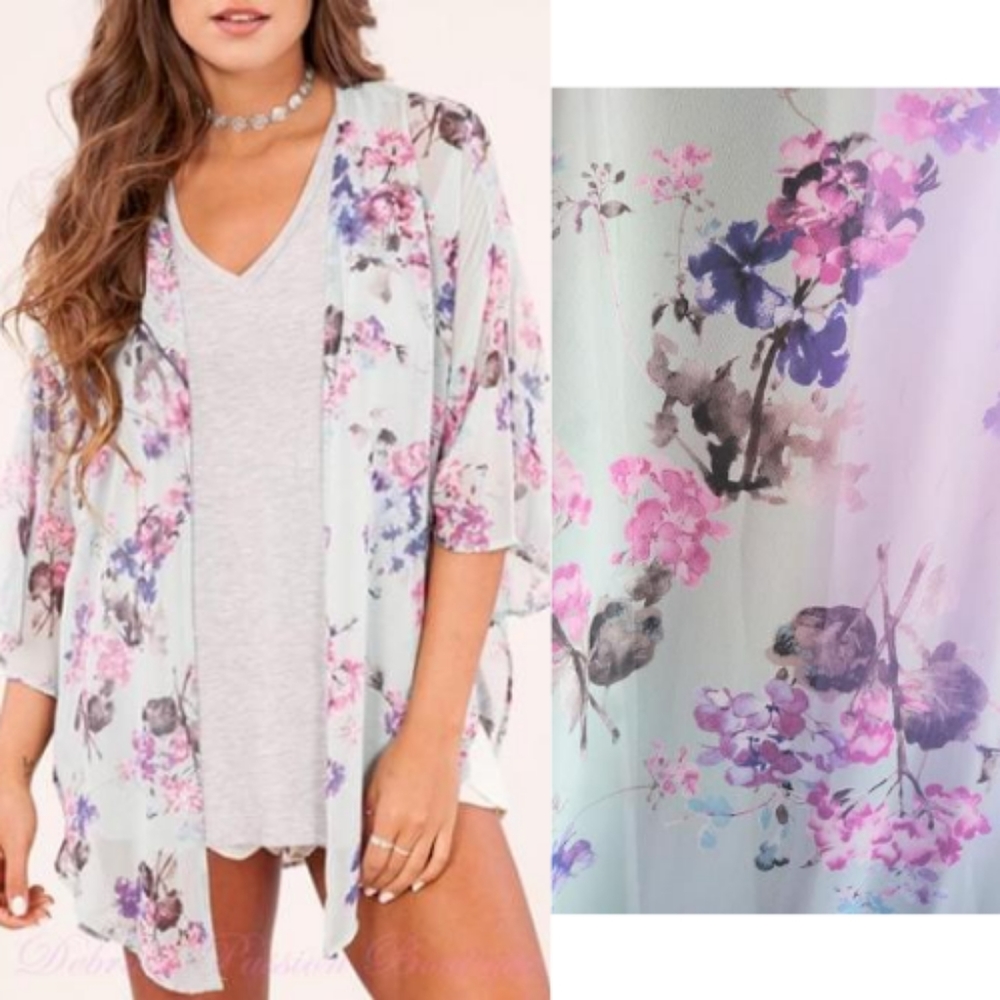 Peach Love California Floral print pretty kimono S M Mint USA made